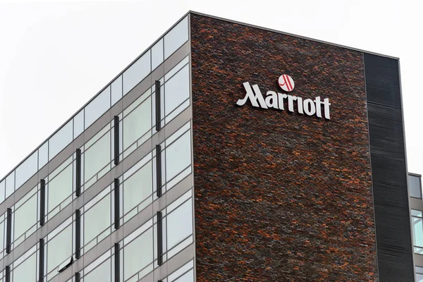 Marriott Hotel Sign
