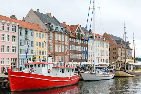 Човни в Копенгагені Харбор — стокове фото