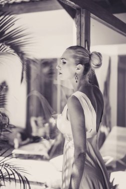 Çekici Genç Kadın