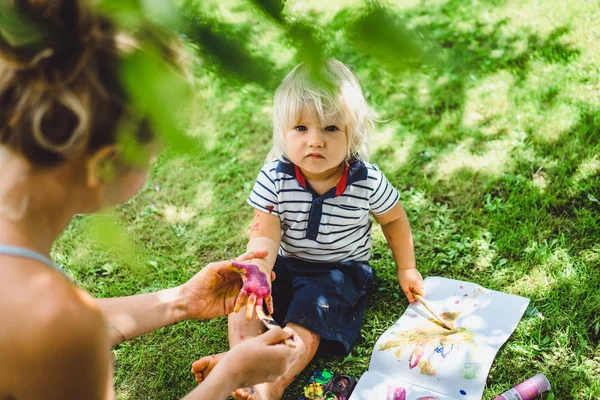 Cute Blonde Boy Young Mother Green Grass Outdoor — Stock Photo, Image