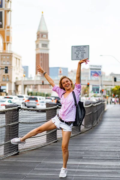 Fille dans las vegas venise en miniature — Photo