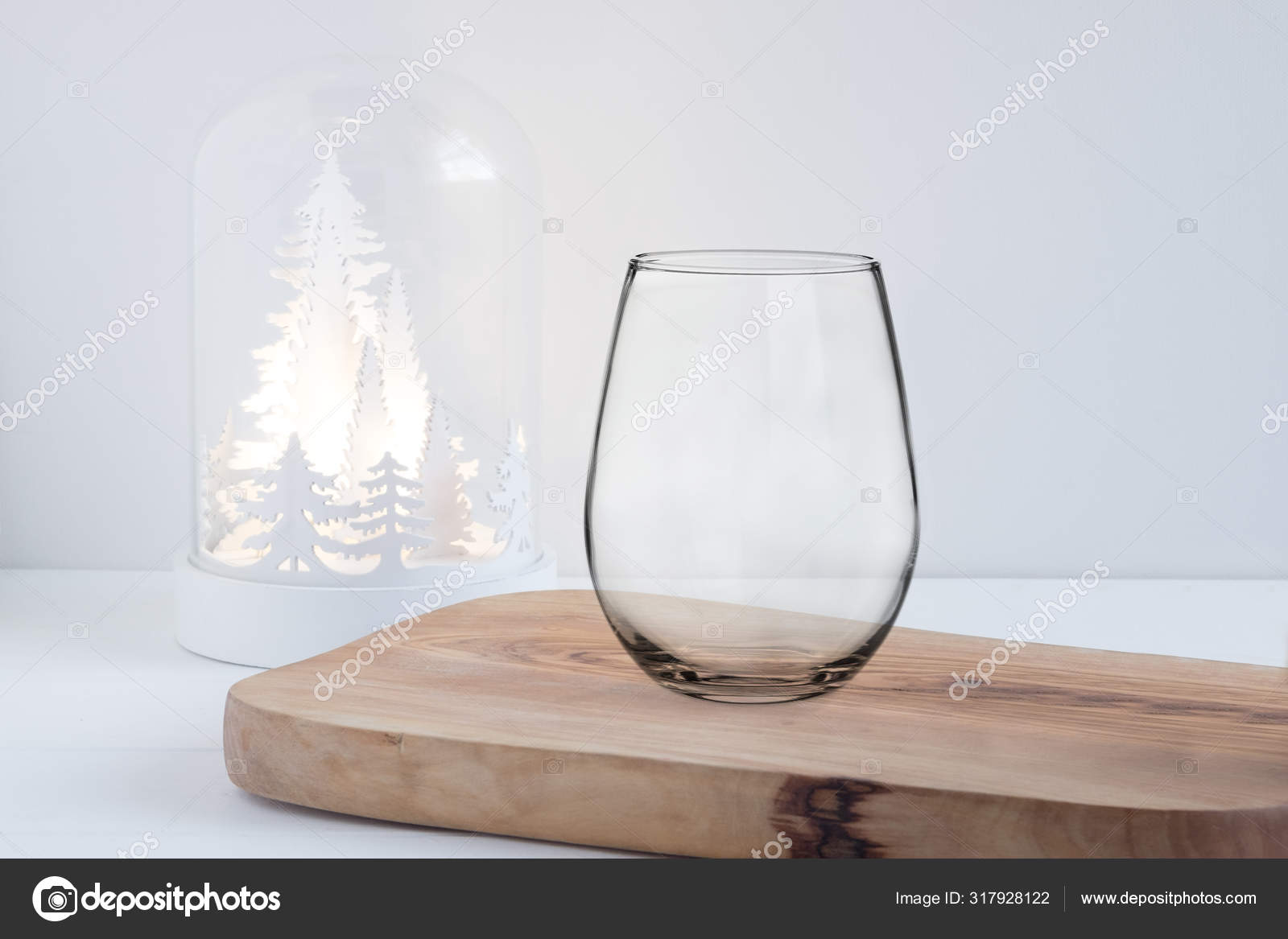https://st3.depositphotos.com/3761637/31792/i/1600/depositphotos_317928122-stock-photo-christmas-stemless-wine-glass-mockup.jpg