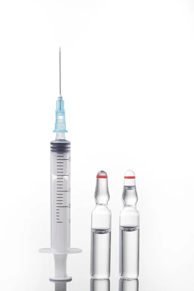 Medical vials and Syringe — Stock Photo, Image