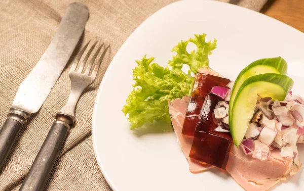 Dänische Spezialitäten und nationale Gerichte, hochwertiges offenes Sandwich — Stockfoto