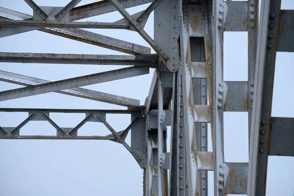 Oude brug stalen structuur 1 — Stockfoto