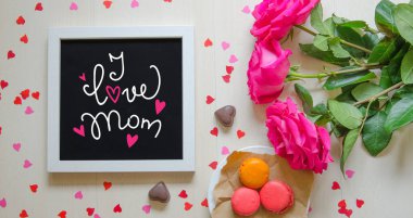 Anneler Günü tebrik teklif ile beyaz fotoğraf çerçevesi vintage bileşimi