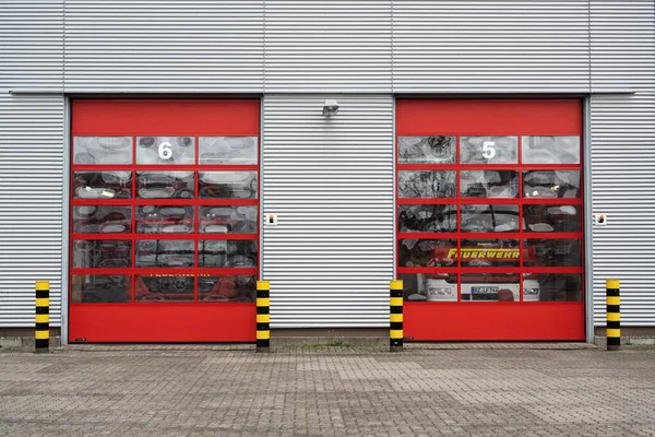 Ratzeburg Německo Března 2020 Roller Door Fire Fighting Emergency Vehicles — Stock fotografie