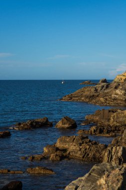 El Port de la Selva 'daki Rocky kıyı şeridi, Costa Brava, İspanya