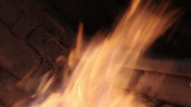 Flame and masonry — Stock Video