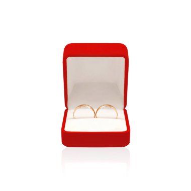 Beyaz bir arka plan üzerinde izole kırmızı kutusunda iki alyans