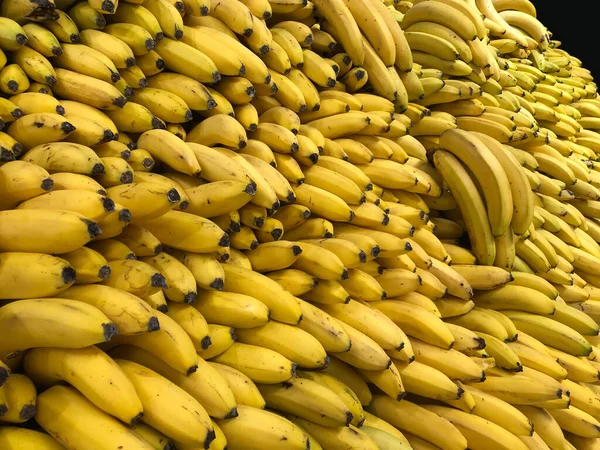 Plátanos Amarillos Concepto Supermercado Alimentación Venta Por Menor —  Fotos de Stock