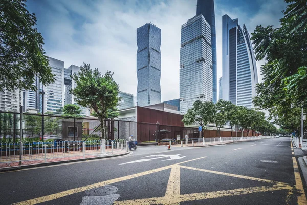 Asphalt pavement with modern urban background ,guangzhou ,China — Stock Photo, Image