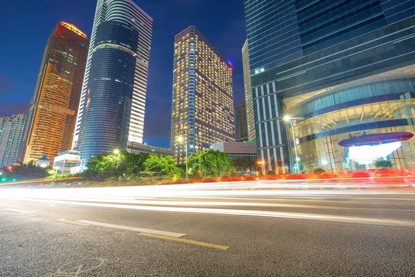 The light trails — Stock Photo, Image