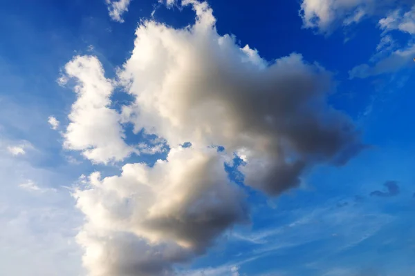 天空日光。自然的天空组成。设计要素 — 图库照片