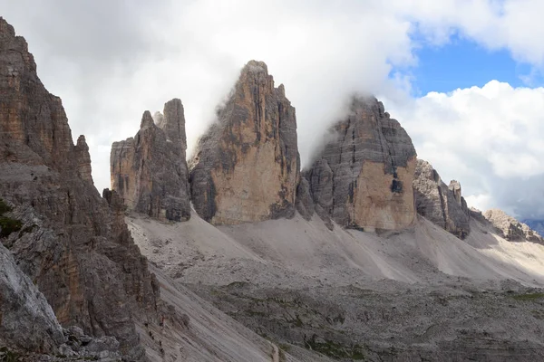 Góra Drei Zinnen w Sexten Dolomites, Południowy Tyrol, Włochy — Zdjęcie stockowe