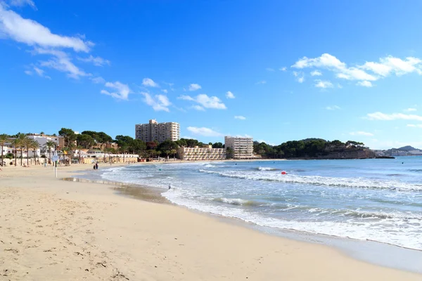 Peguera beach panorama ve Akdeniz Majorca, İspanya