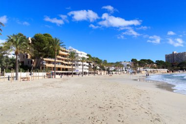 Peguera beach panorama ve Akdeniz Majorca, İspanya