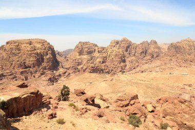 Antik şehir Petra 'nın Panorama' sı Ürdün 'deki yüksek kurban yerinden görüldü