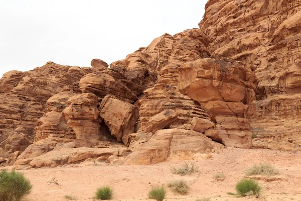 Pedras em Wadi Rum desert, Jordânia — Fotografia de Stock