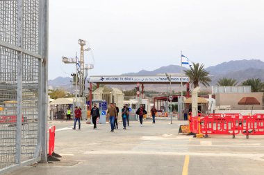 Eilat 'ta Ürdün' den İsrail 'e sınır kapısı için Yitzhak Rabin sınır kapısı kontrol noktası