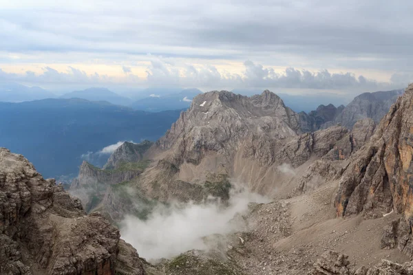 Alpes Montaña Panorama Brenta Dolomitas Con Nubes Italia — Foto de Stock