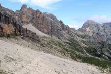 Brenta Dolomites, İtalya 'daki Dağ Alpleri panoraması