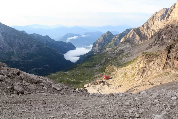 Cabaña Alpina Rifugio Agostini Alpes Montaña Brenta Dolomites Italia — Foto de Stock