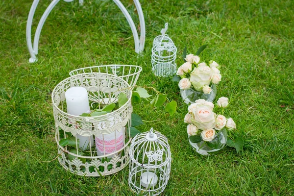 Cerimonia di nozze in un bellissimo giardino — Foto Stock