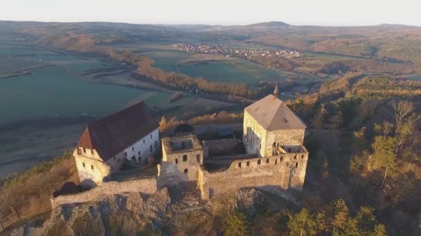 Mittelalterliche Burg Tocnik, Tschechische Republik — Stockvideo