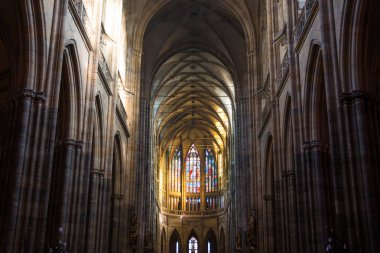 Prag, Çek Cumhuriyeti - 01.01.2017: Hradcany, St. Vitus Katedrali Prag Kalesi en ünlü kilisede olduğunu