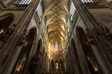 Prag, Çek Cumhuriyeti - 01.01.2017: Hradcany, St. Vitus Katedrali Prag Kalesi en ünlü kilisede olduğunu