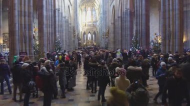Prag, Çek Cumhuriyeti - 01.01.2017: Hradcany, St. Vitus Katedrali Prag Kalesi en ünlü kilisede olduğunu 