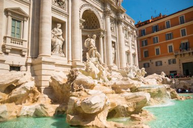 Roma 'daki ünlü Trevi Çeşmesinin manzarası