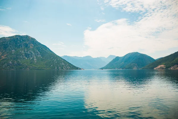 Котор-фьорд в Черногории, Европа — стоковое фото