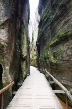 Benzersiz kayalar dağ Adrspasske skaly Ulusal Park Adrszpach, Çek Cumhuriyeti