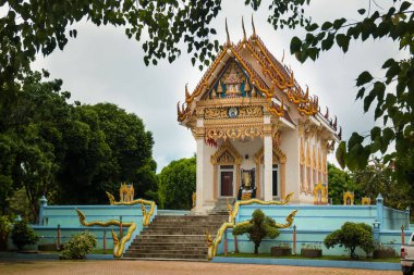 Samui, Tayland - 06.11.2017: Wat Khunaram Tapınak Koh Samui Tayland