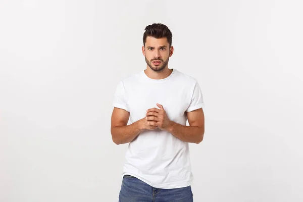 Serio mandona o hombre de negocios con la mirada en la cámara. Aislado sobre fondo blanco estudio . —  Fotos de Stock