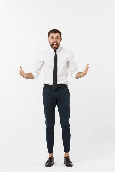 Comprimento total Retrato irritado homem de negócios sentindo-se mal sobre fundo branco — Fotografia de Stock