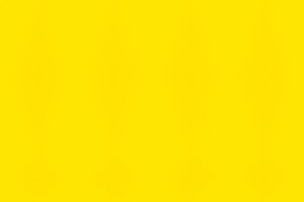 Magiczna abstrakcyjna miękka kolorystyka lśniącego żółtego gradientowego tła studia. — Zdjęcie stockowe