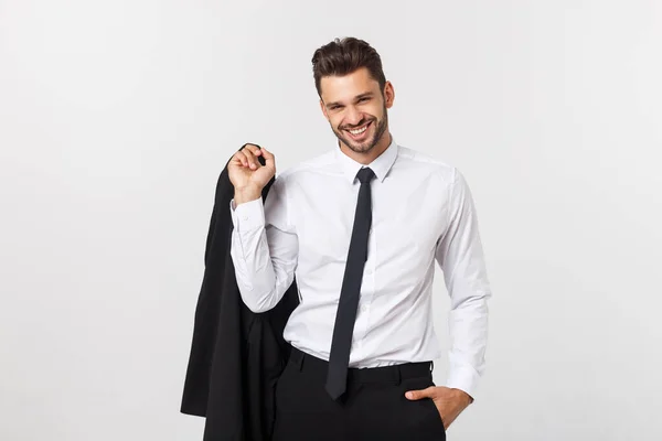 Retrato de homem bonito confiante segurando seu terno, isolado em fundo branco — Fotografia de Stock