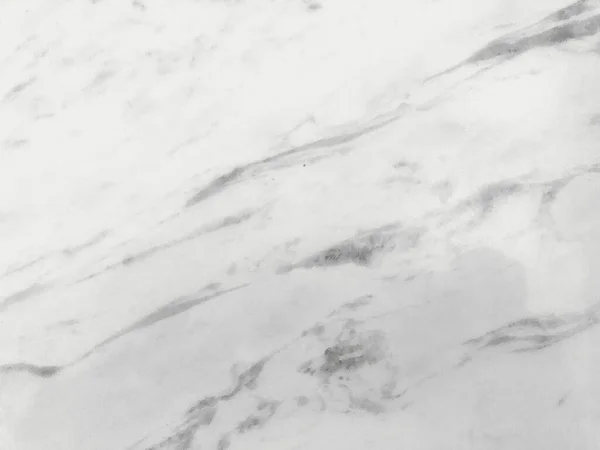 Текстура белого мрамора с естественным узором для фоновых или дизайнерских работ. Высокое разрешение. — стоковое фото