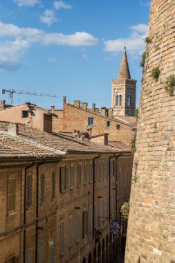 Urbino ve onun eski çatılar