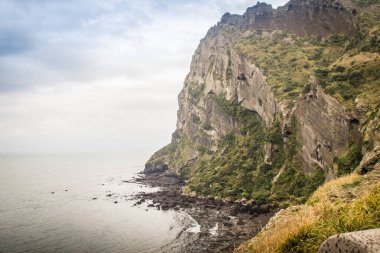 Güney Kore'de Jeju Adası'Seongsan Ilchulbong (gündoğumu üst noktası)