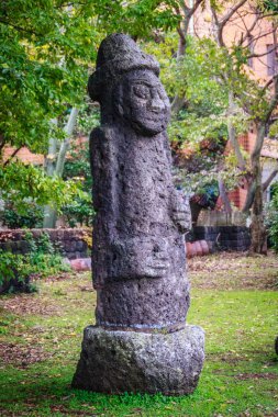 Jeju Mokgwana, kalan en eski Jeju içinde eski merkezi hükümet ofis için Bina içinde taş Idol (Dolharubang, 