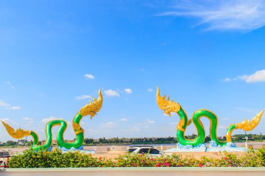 Naga heykel Mekong nehir kenarında yürüyüş Street şaşırtıcı 