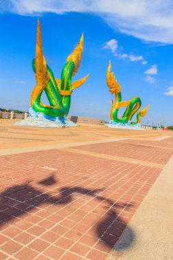 Naga heykel Mekong nehir kenarında yürüyüş Street şaşırtıcı 