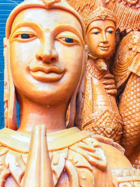 Buddha ve melekler görüntüleri ile hazırlanmış güzel wax mum 