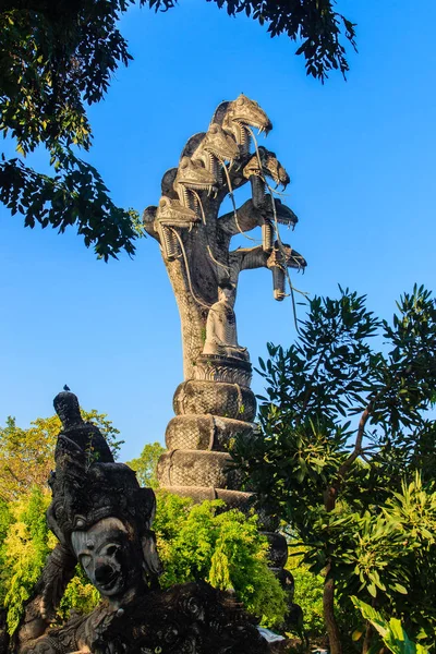 Sala keoku, der Park riesiger fantastischer Betonskulpturen insp — Stockfoto