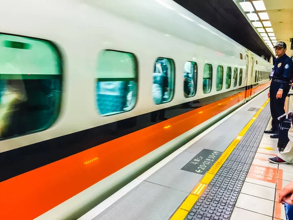 Тайваньская высокоскоростная железнодорожная станция Таоюй — стоковое фото