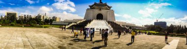 Taipei City, Tayvan - 22 Kasım 2016: Ulusal Chiang Kai-shek Memorial Hall bir Ulusal Anıtı, bellekte, Çan Kay-Şek, Çin Cumhuriyeti eski Cumhurbaşkanı dikilmiş Simgesel Yapı ve turizm cazibe olduğunu. Bu Zhongzheng D içinde yer almaktadır